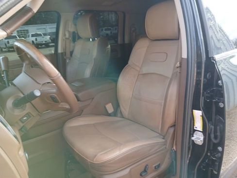 Used 2022 RAM 2500 Limited image 38