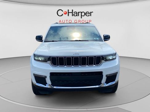Used 2024 Jeep Grand Cherokee L Limited AWD/4WD image 8