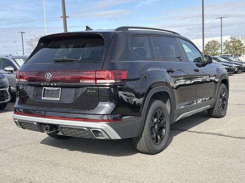 New 2026 Volkswagen Atlas Peak Edition AWD/4WD image 5