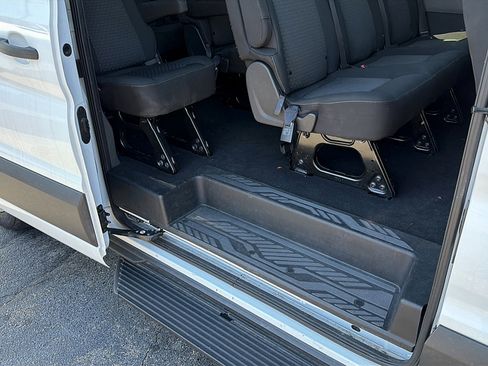 Used 2023 Ford Transit 350 XLT RWD image 26