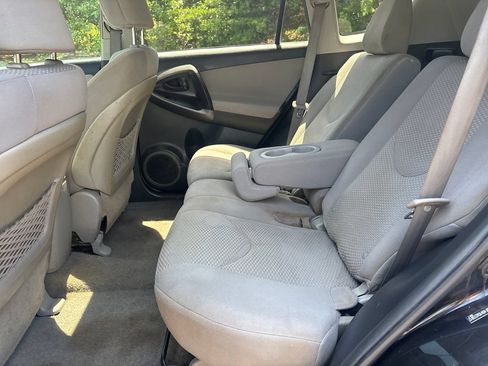 Used 2012 Toyota RAV4 4WD w/ Upgrade Value Pkg image 31