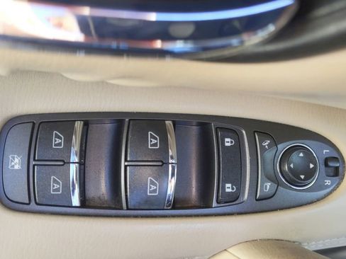 Used 2019 Nissan Armada Platinum w/ Captain's Chairs Package image 19