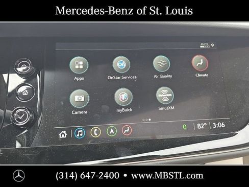 Used 2023 Buick Envision Avenir image 36