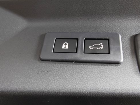 Used 2025 Subaru Forester Touring image 35