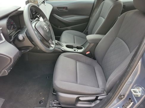 Used 2024 Toyota Corolla LE image 5