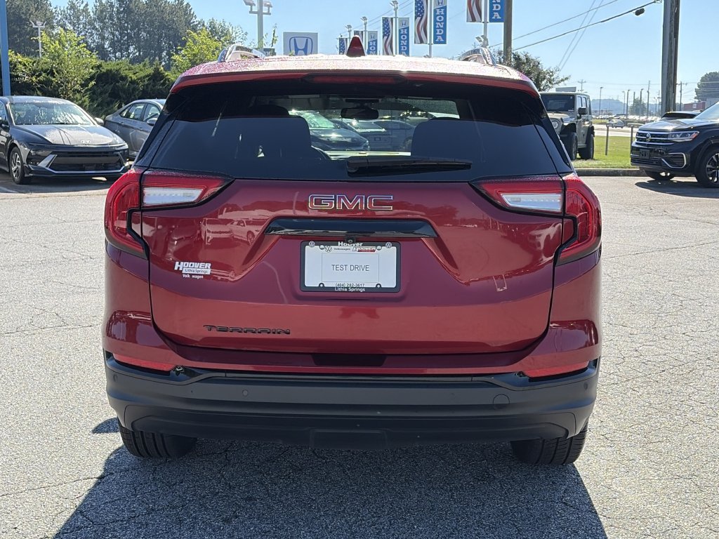 Used 2022 GMC Terrain SLE w/ Driver Convenience Package FWD image 22