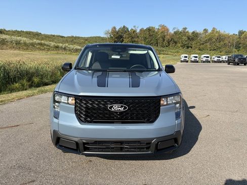 New 2025 Ford Maverick XLT w/ Black Appearance Package image 8