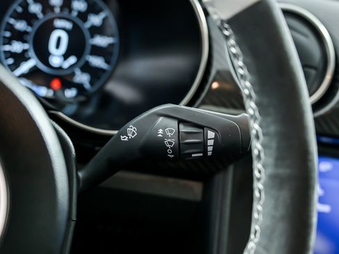 Used 2022 Ford Mustang Shelby GT500 w/ Carbon Fiber Track Pack image 26