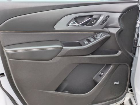 Certified 2021 Chevrolet Traverse Premier image 12