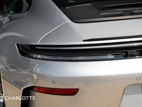 Used 2026 Porsche 911 GT3 RWD image 15