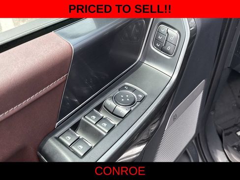 Used 2023 Ford F150 Lariat AWD/4WD image 11
