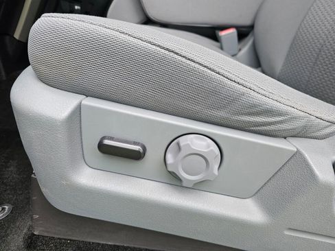 Used 2014 Ford F150 XLT w/ Off-Road Package image 25