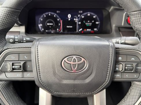 New 2026 Toyota Tacoma TRD Off-Road w/ TRD Off Road Upgrade Package image 20