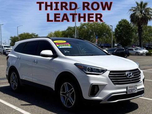Used 2018 Hyundai Santa Fe FWD image 3