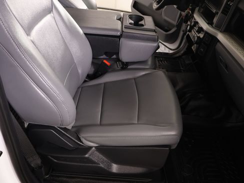 Used 2024 Ford F250 XL w/ XL Chrome Package RWD image 12