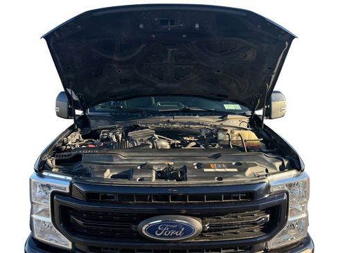 Used 2022 Ford F250 Lariat w/ Tremor Off-Road Package image 20