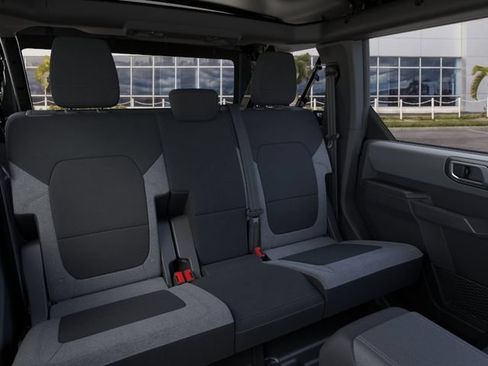 New 2026 Ford Bronco 4-Door AWD/4WD image 11