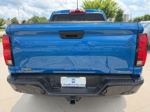Used 2024 Chevrolet Colorado ZR2 w/ Technology Package AWD/4WD image 20