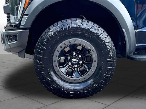 Used 2022 Ford F150 Raptor w/ Equipment Group 801A High AWD/4WD image 11
