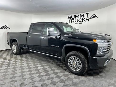 Used 2023 Chevrolet Silverado 3500 High Country AWD/4WD image 14