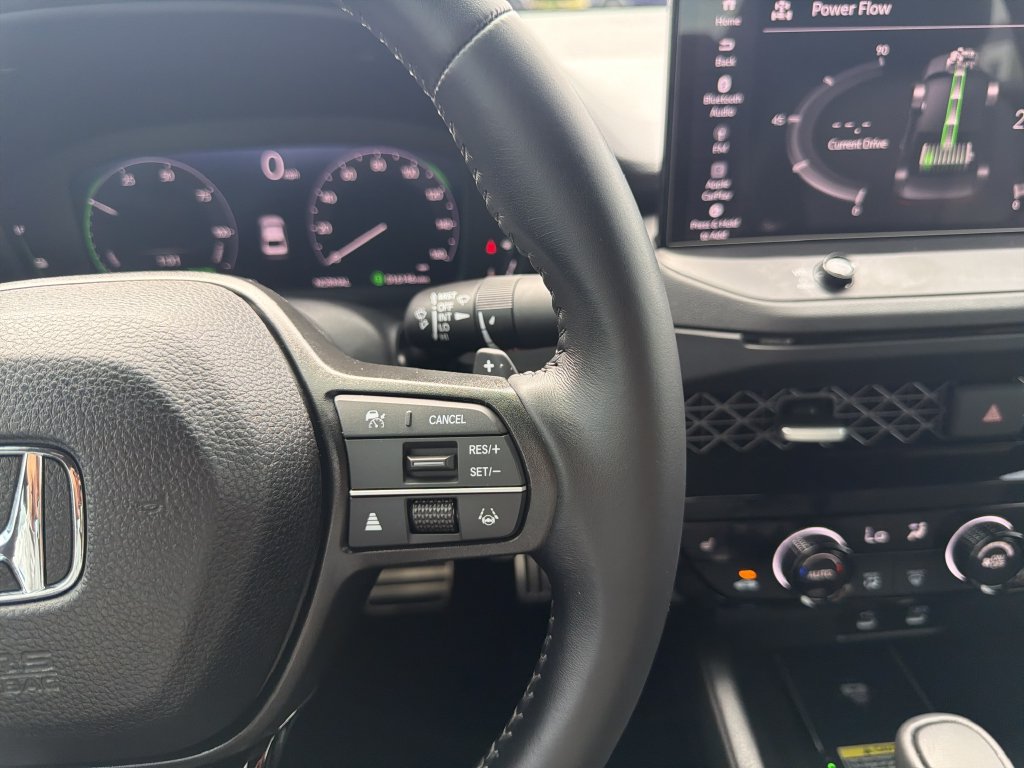 Used 2025 Honda Accord Sport image 27
