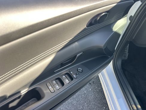 New 2026 Hyundai Elantra Sport FWD image 16