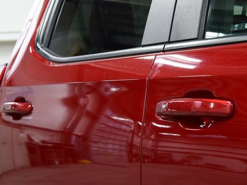 Used 2021 Chevrolet Silverado 1500 LT w/ Z71 Off-Road Package image 17