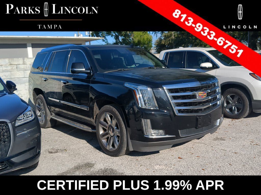 Used 2017 Cadillac Escalade Luxury AWD/4WD image 1