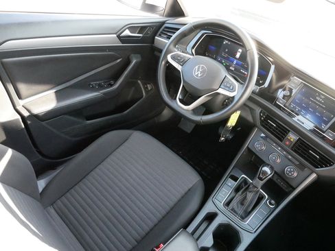 Certified 2022 Volkswagen Jetta S w/ IQ.Drive Package image 9