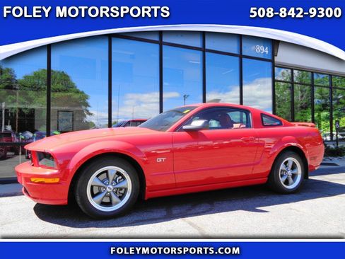 Used 2006 Ford Mustang GT RWD image 1