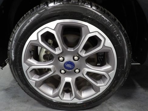 Used 2021 Ford EcoSport Titanium image 20