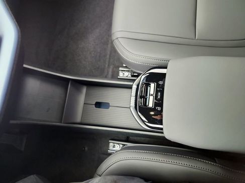 New 2026 Volvo EX30 Plus w/ Protection Package image 25