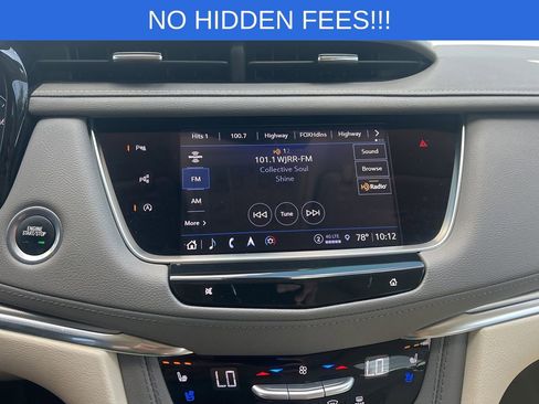Used 2023 Cadillac XT5 Premium Luxury w/ Technology Package AWD/4WD image 25