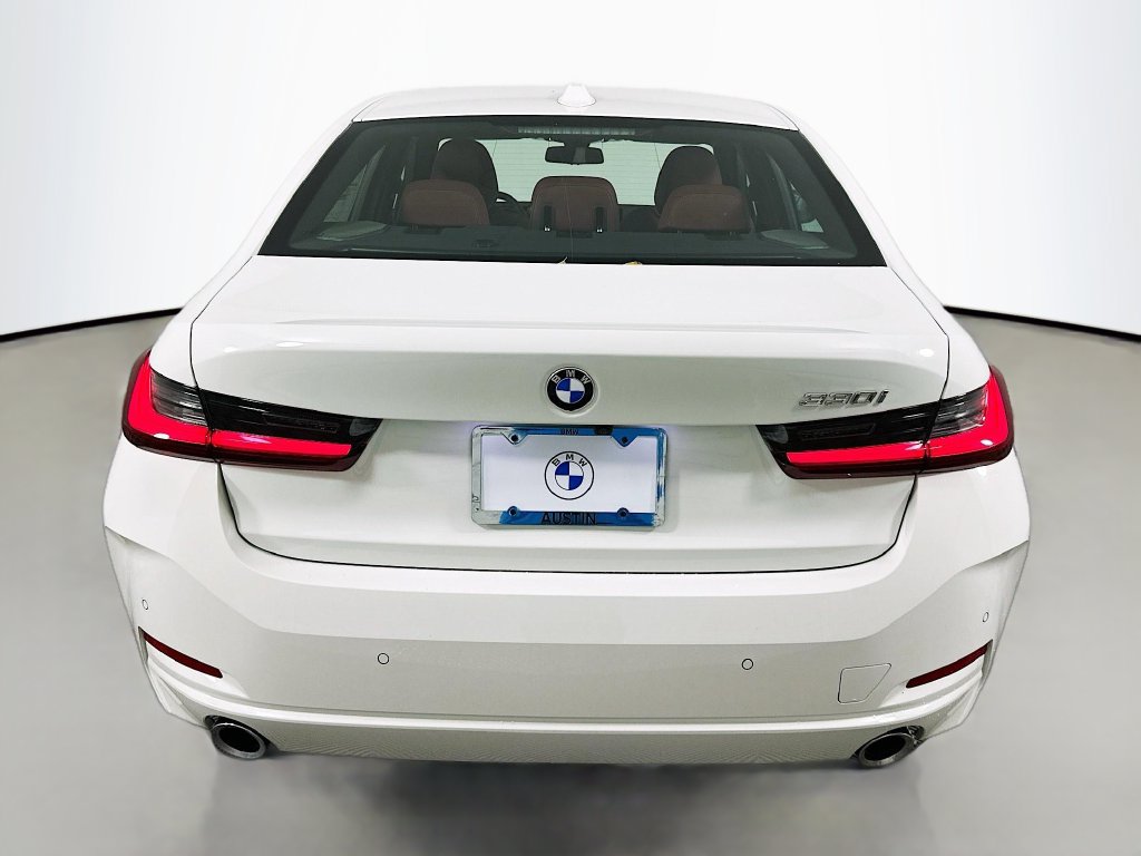 Used 2026 BMW 330i Sedan w/ Premium Package RWD image 6