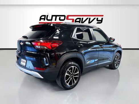 Used 2024 Chevrolet TrailBlazer LT w/ Convenience Package AWD/4WD image 7