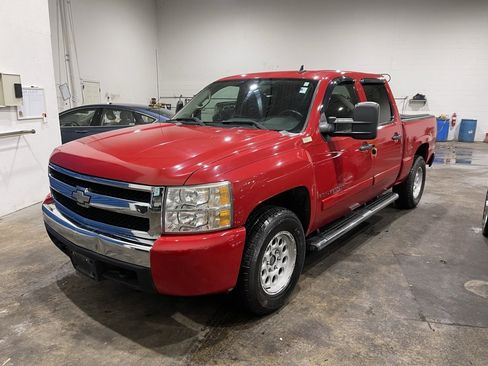 Used 2007 Chevrolet Silverado 1500 LT image 3
