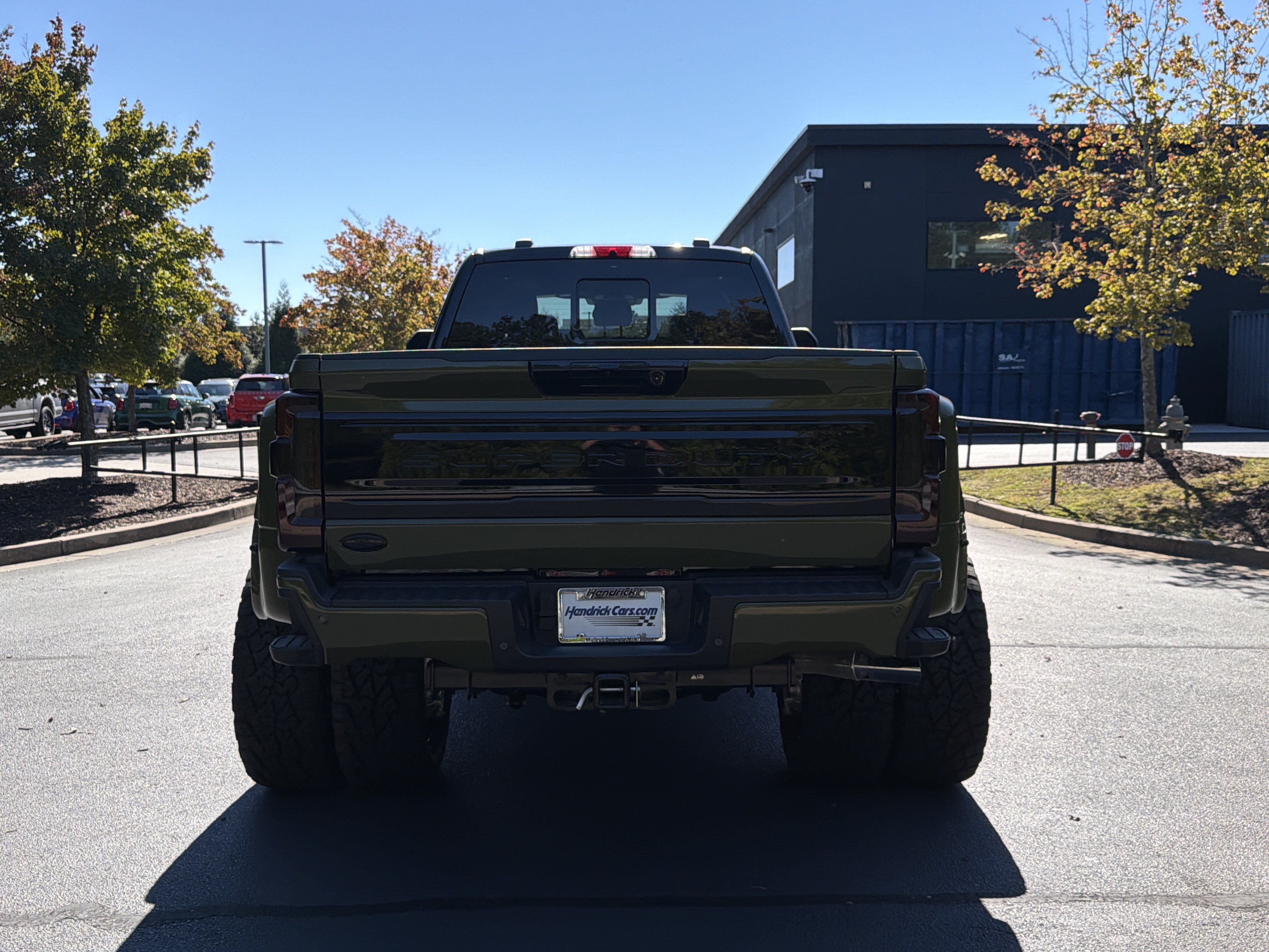 Used 2026 Ford F450 Platinum w/ FX4 Off-Road Package AWD/4WD image 18
