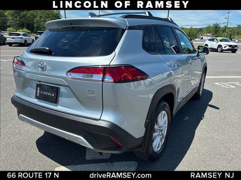 Used 2024 Toyota Corolla Cross LE w/ Moonroof Package AWD/4WD image 7