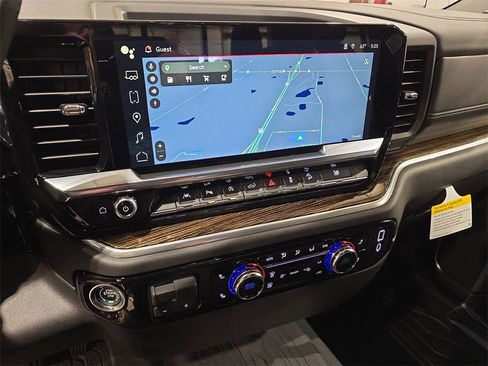 New 2026 GMC Sierra 1500 SLE image 22