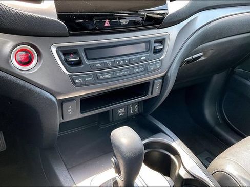Used 2017 Honda Pilot EX-L image 14