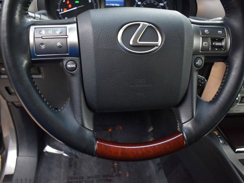 Used 2014 Lexus GX 460 image 15