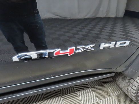 Used 2025 GMC Sierra 2500 AT4X w/ AT4X AEV Edition image 59