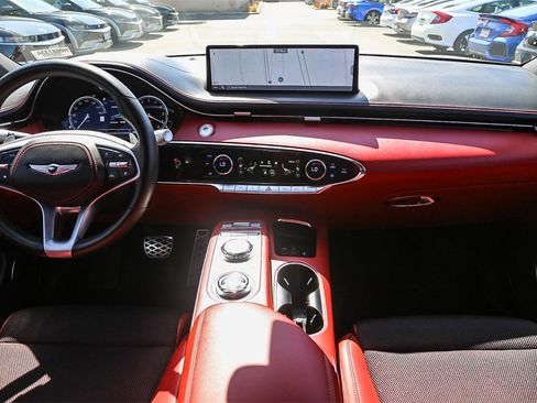 Used 2023 Genesis GV70 2.5T w/ Sport Prestige Package image 12