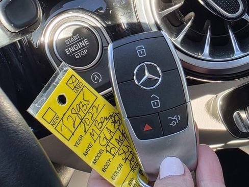 Certified 2022 Mercedes-Benz GLA 250 4MATIC image 19