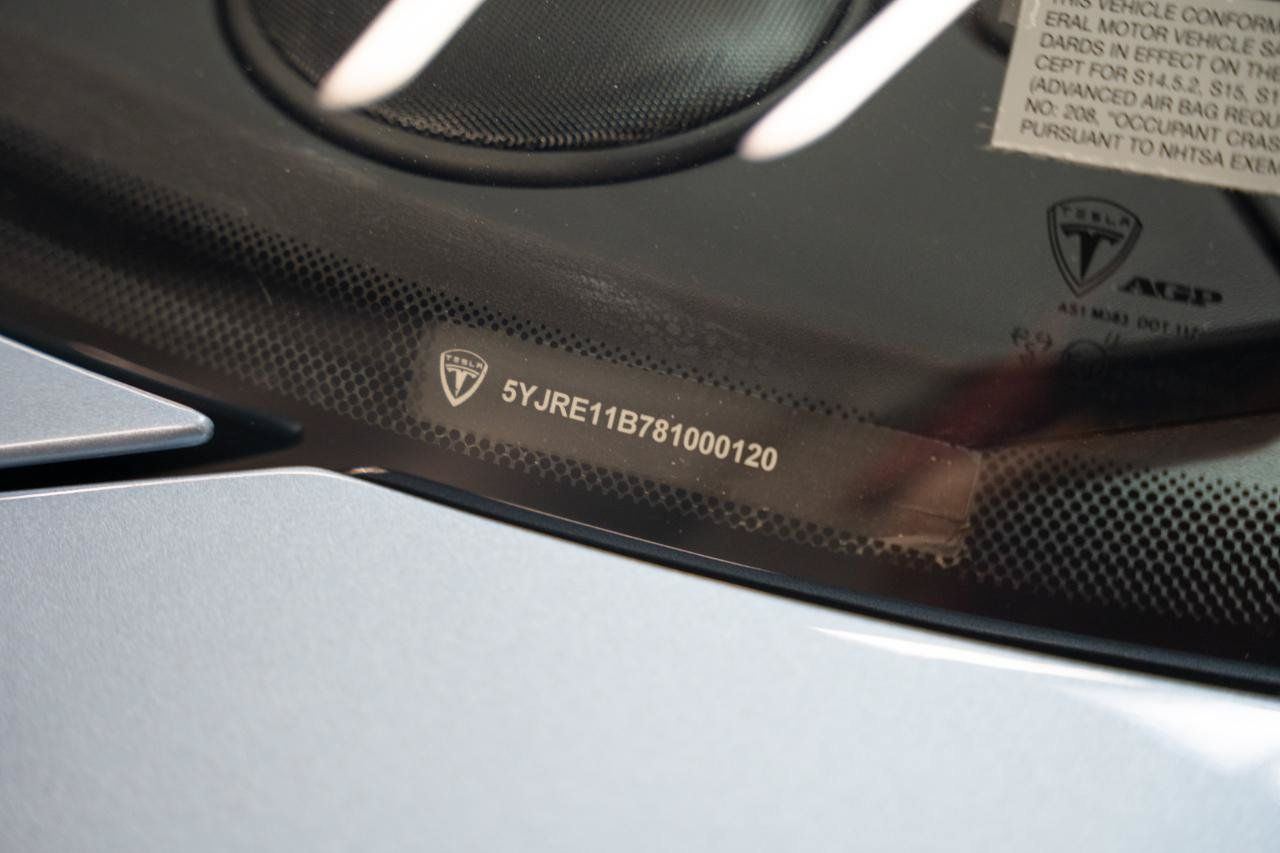 Used 2008 Tesla Roadster RWD image 35