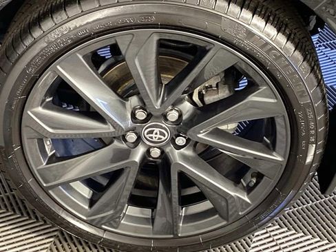 Used 2025 Toyota Corolla SE FWD image 27