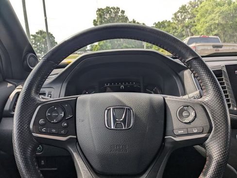 Used 2023 Honda Passport TrailSport image 22