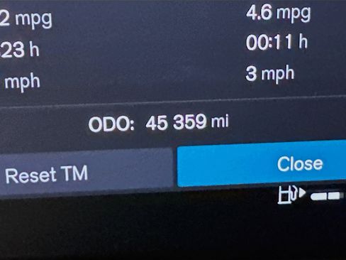 Used 2023 Volvo XC60 B5 Core w/ Climate Package image 19