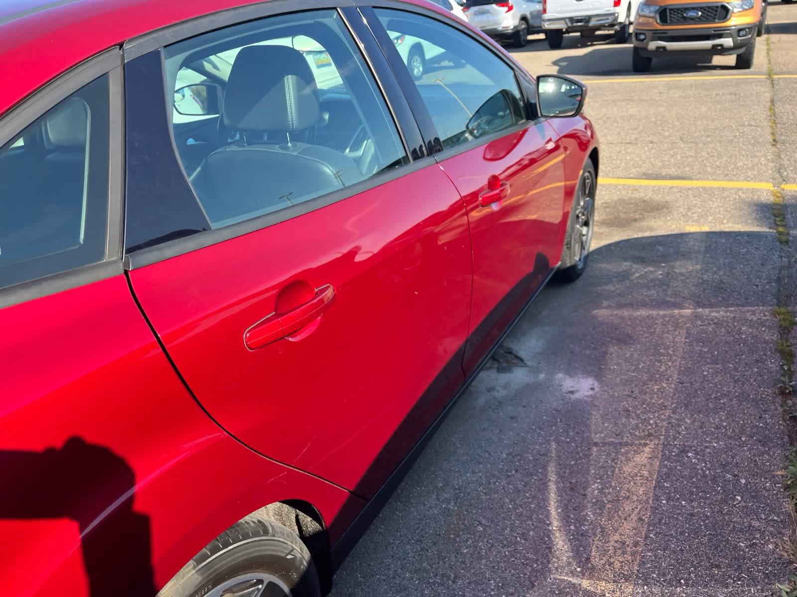 Used 2013 Ford Focus SE FWD image 16