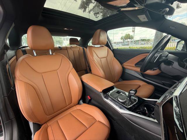 Used 2022 BMW 230i Coupe w/ Convenience Package RWD image 13
